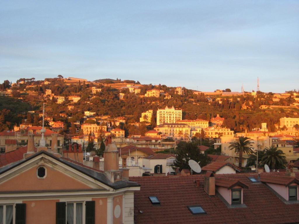 Hotel Duarte Bordighera Luaran gambar